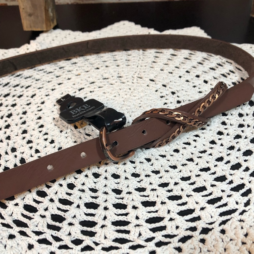 NWT BKE (Buckle) Belt Size L